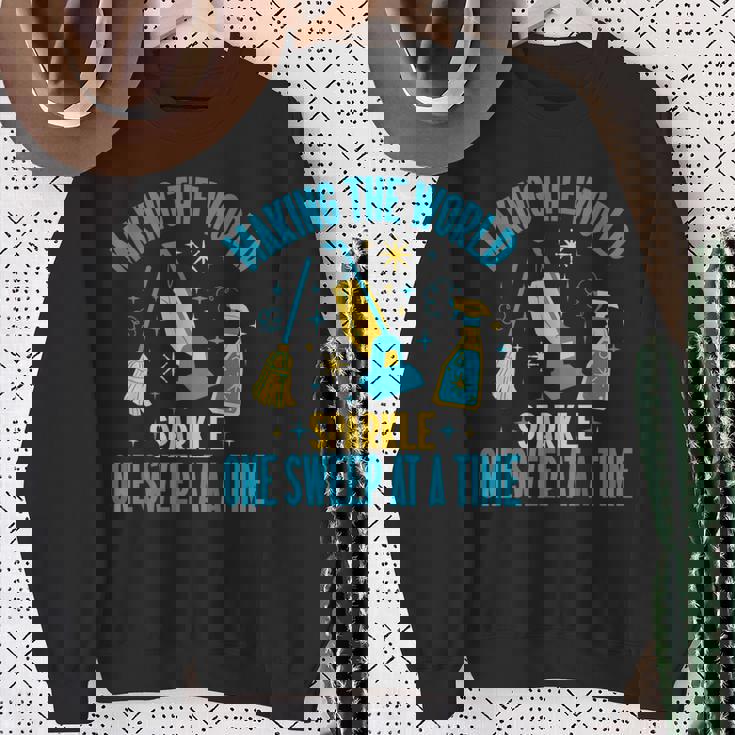 世界を一気に輝かせる 掃除に スウェットシャツ 年配の女性への贈り物