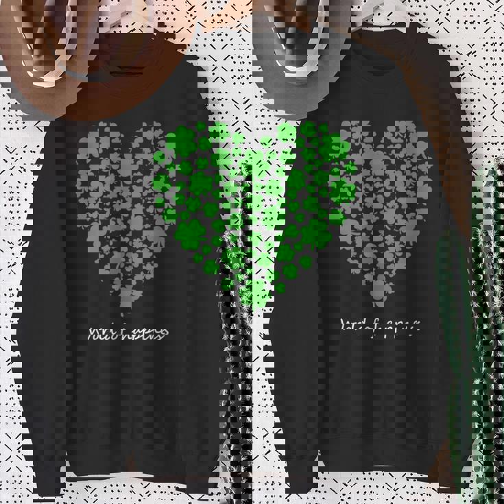 世界中の幸せを願う 可愛い ハート クローバー 反戦 平和 スウェットシャツ 年配の女性への贈り物