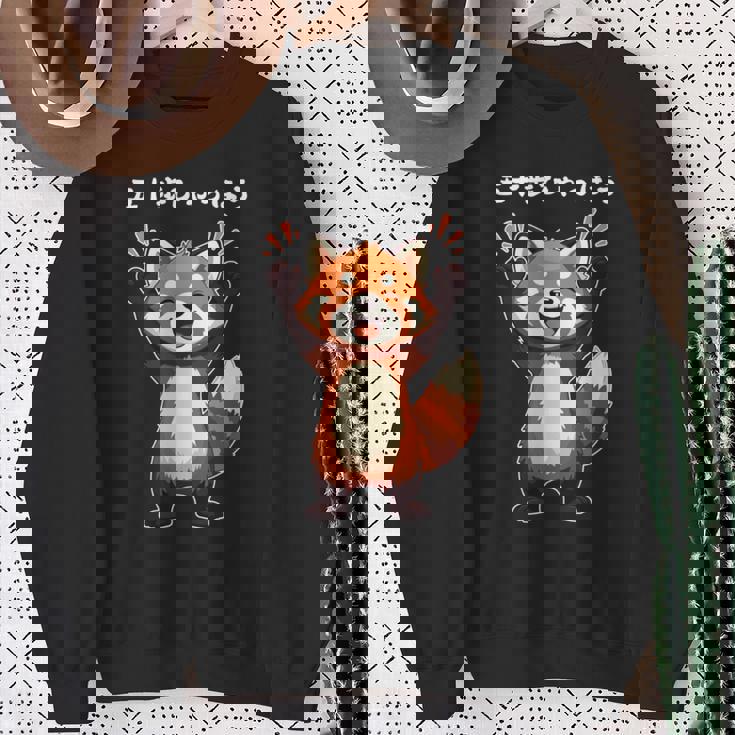 五十歩ひゃっほう レッサーパンダ ネタ ことわざ ことわざのもじり ジョーク ギャグ ダジャレ ツッコミ おもしろ メン 長袖tシャツ スウェットシャツ 年配の女性への贈り物