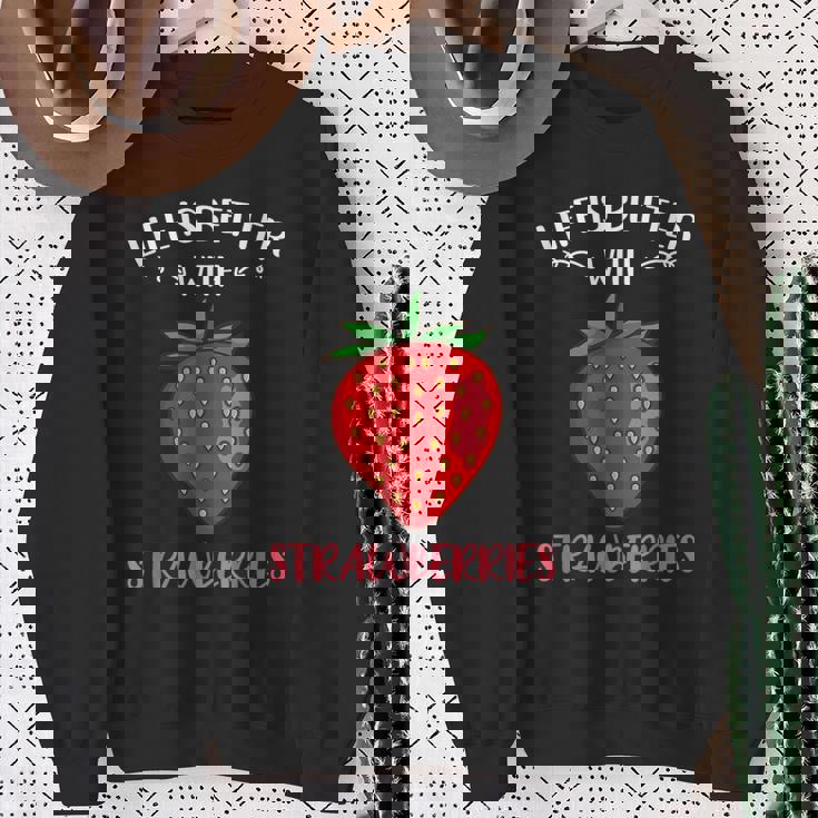 人生はイチゴとベターです スウェットシャツ 年配の女性への贈り物