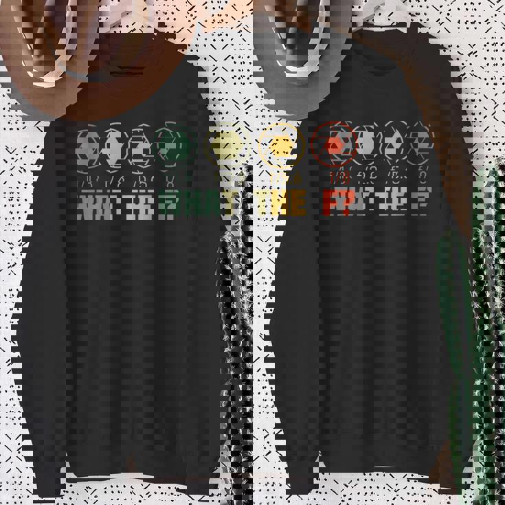 何のf？写真面白い写真家のカメラの絞り スウェットシャツ 年配の女性への贈り物