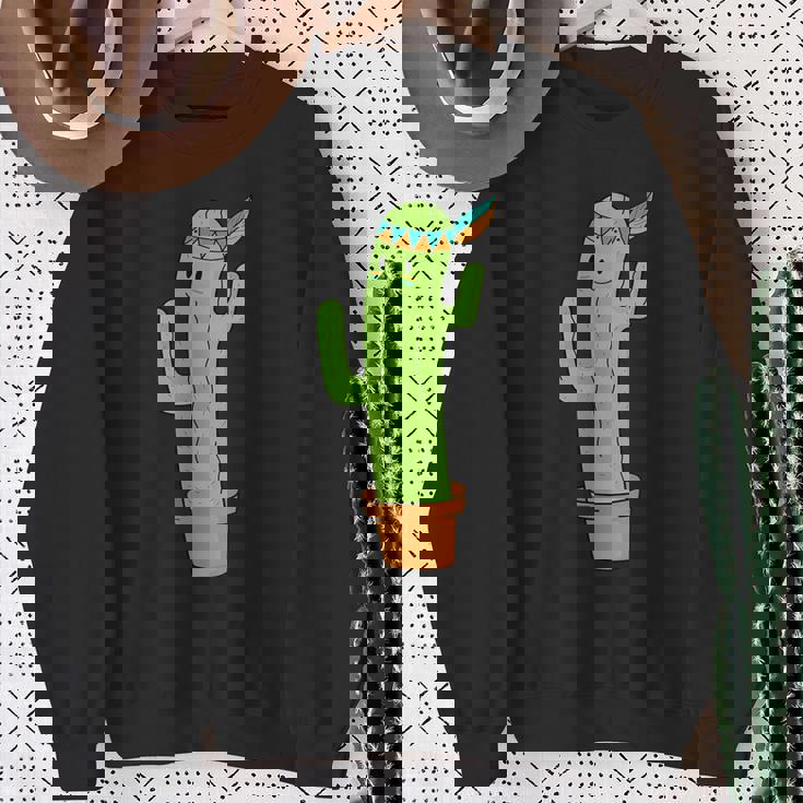 先住民のサボテンと頭飾りと羽 スウェットシャツ 年配の女性への贈り物