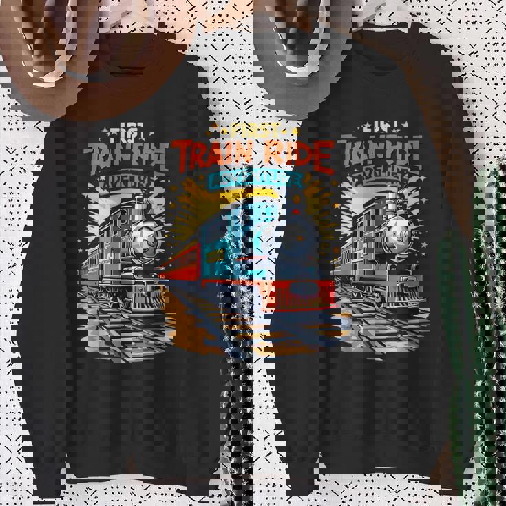 初電車 乗る 鉄道 アドベンチャー 風景 旅行 メモリーギア スウェットシャツ 年配の女性への贈り物