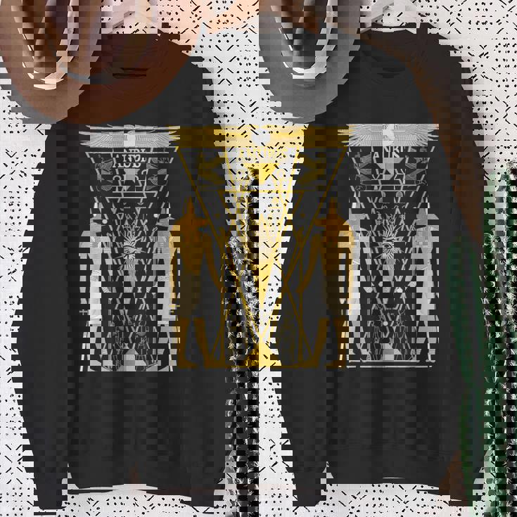 古代エジプトの神アヌビス ケメティックネーターアンプ スウェットシャツ 年配の女性への贈り物