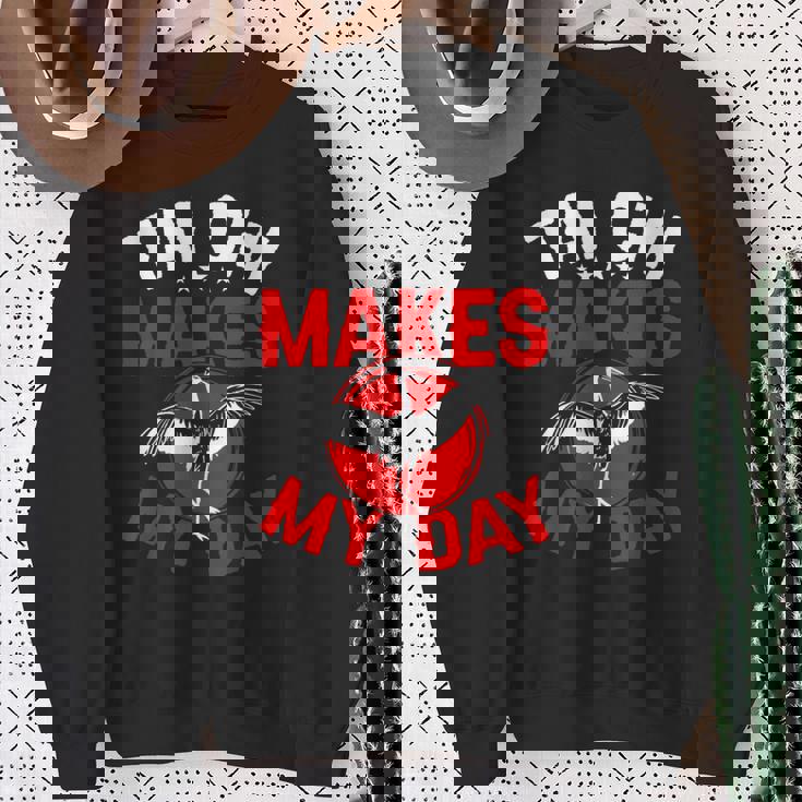 太極拳は私の日をつくる 太極拳 スウェットシャツ 年配の女性への贈り物