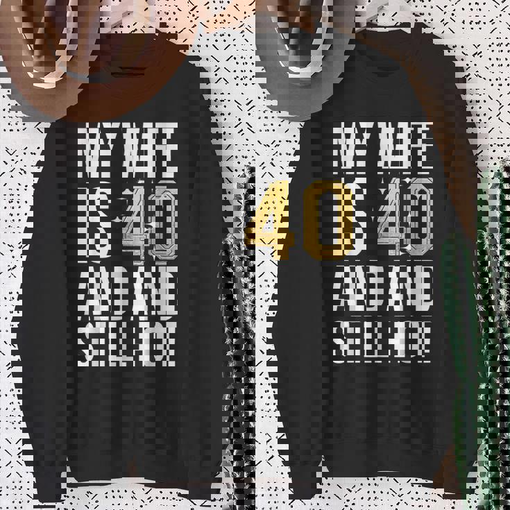 妻 40歳 誕生日プレゼント 妻は40歳でまだ暑い スウェットシャツ 年配の女性への贈り物