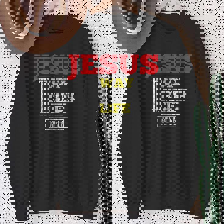 宗教信仰の信仰のためのキリスト教の聖句 スウェットシャツ 年配の女性への贈り物