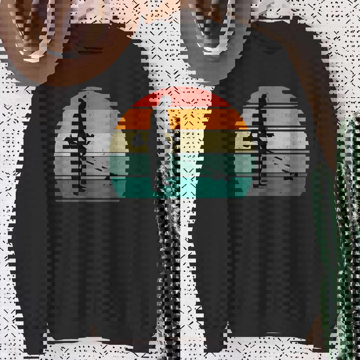 庭師 草刈 芝生 花 木 低木 庭 プロット スウェットシャツ 年配の女性への贈り物