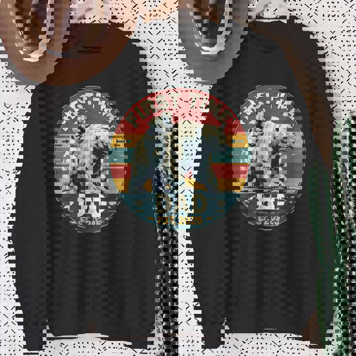 新しいお父さんと赤ちゃん熊の初めての父の日エスト2025 スウェットシャツ 年配の女性への贈り物