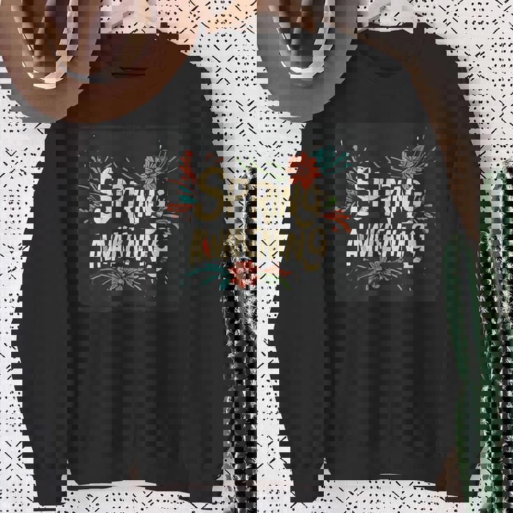 春の目覚めのスピーチデザインの面白いコスチューム。 スウェットシャツ 年配の女性への贈り物