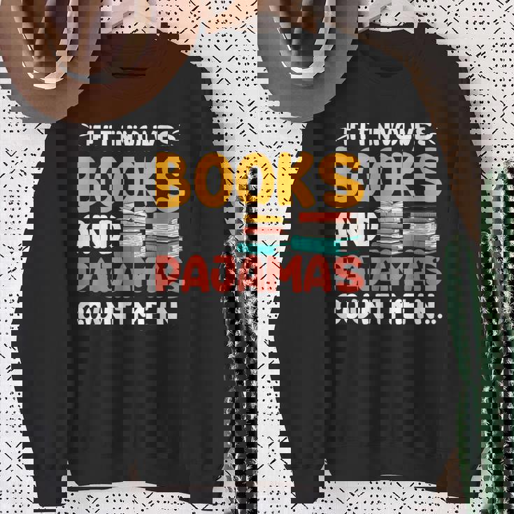 本やパジャマが関係するなら、おもしろい本好きの言葉 スウェットシャツ 年配の女性への贈り物