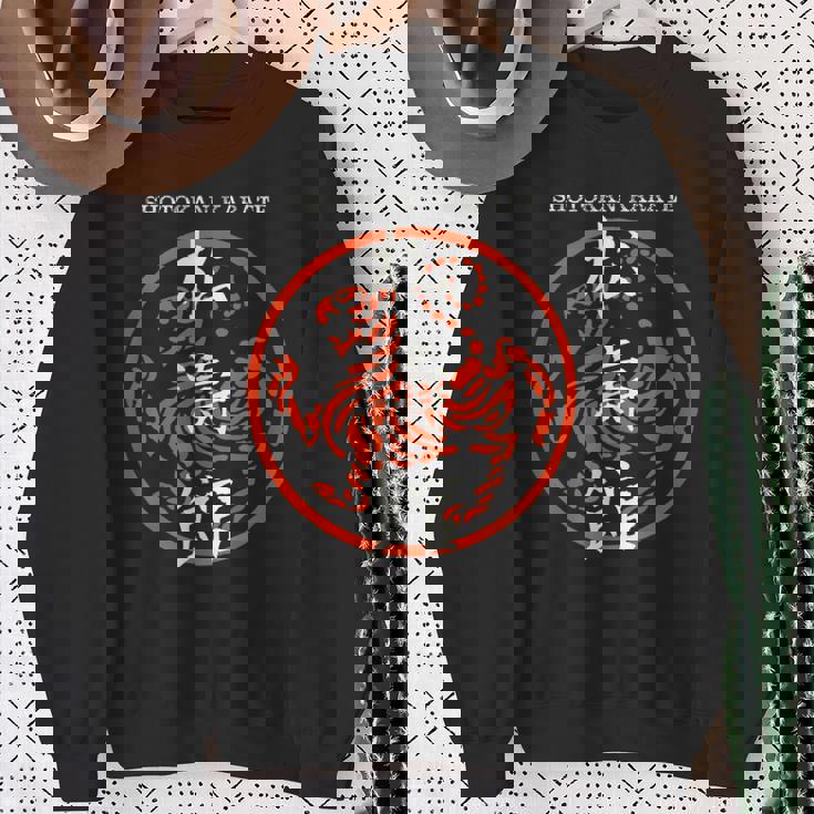 松濤館虎の漢字記号 武道空手道場 スウェットシャツ 年配の女性への贈り物