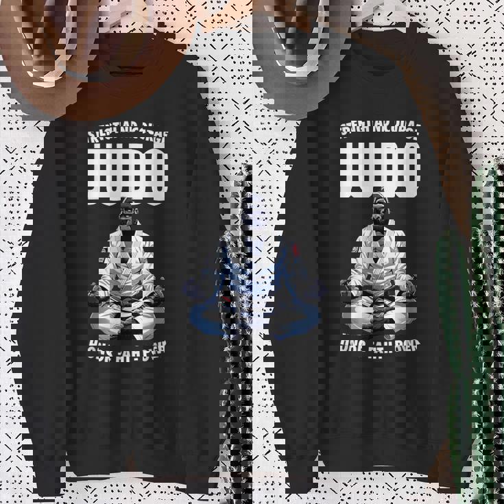 柔道ゴリラ スウェットシャツ 年配の女性への贈り物