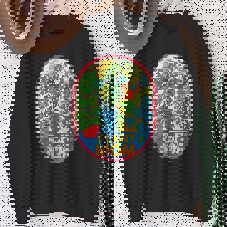 植物 ママ イラスト ポトス モンステラ 観葉植物愛好家 スウェットシャツ 年配の女性への贈り物