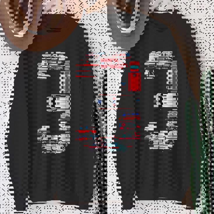 楽しい救急車 3歳の誕生日パーティー 男の子 3歳服 スウェットシャツ 年配の女性への贈り物