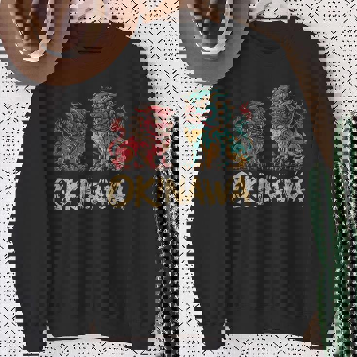 沖縄ジャパン シーサーガーディアンライオンズ 沖縄 日本土産 スウェットシャツ 年配の女性への贈り物