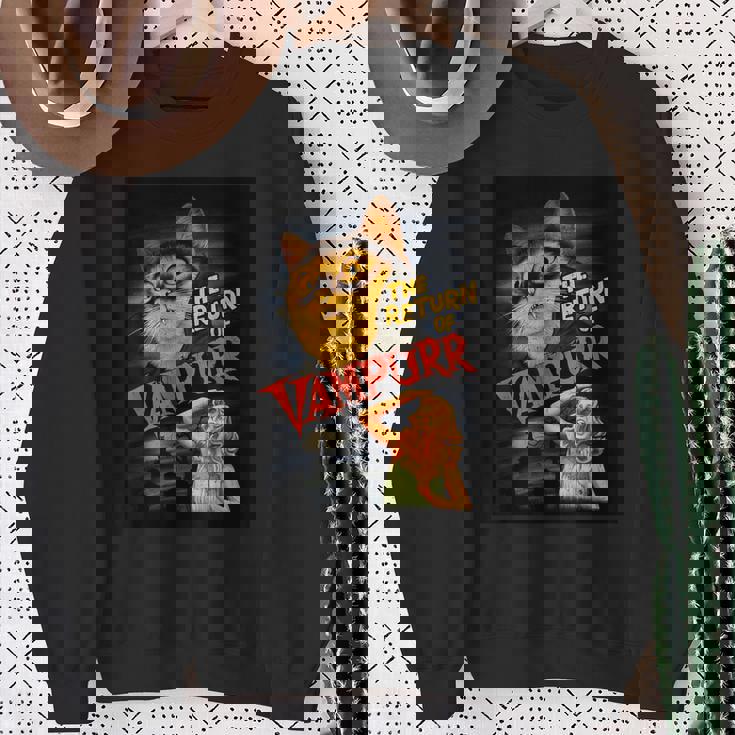 猫 吸血鬼 クラシック ホラー 映画 ファニー グラフィック シャツ スウェットシャツ 年配の女性への贈り物