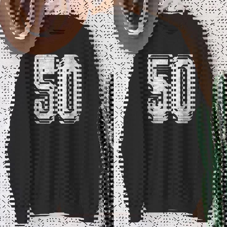 番号 50 ホワイト スポーツ ディストレスト番号 スウェットシャツ 年配の女性への贈り物