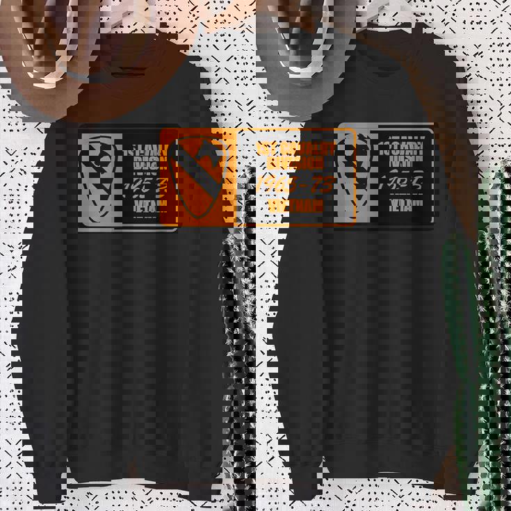 第1騎兵師団ベトナム スウェットシャツ 年配の女性への贈り物