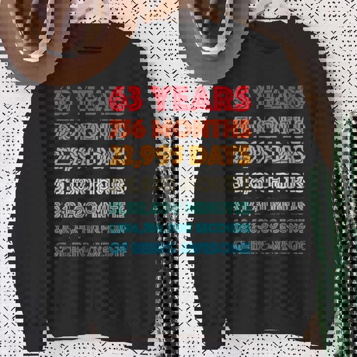 素晴らしい63歳の誕生日プレゼント 面白い レトロ 63歳の誕生日 スウェットシャツ 年配の女性への贈り物