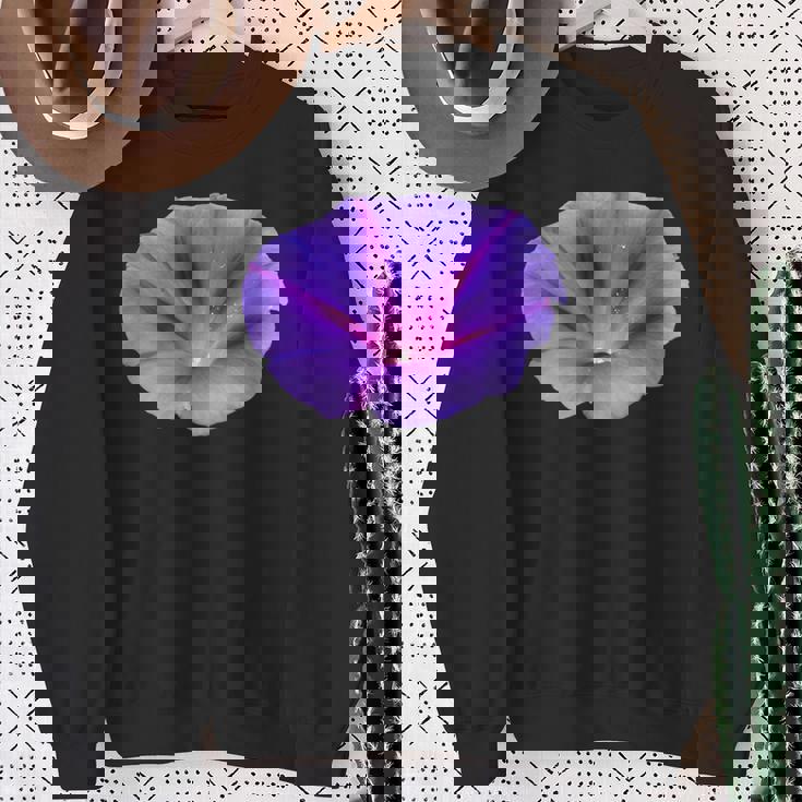 美しいパープルカラーの朝顔フラワーカットアウト スウェットシャツ 年配の女性への贈り物