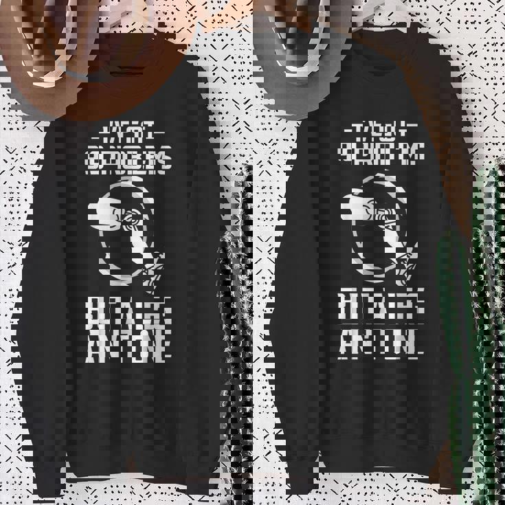 義足 I've Got 99 Problems But A Leg Ain't One スウェットシャツ 年配の女性への贈り物