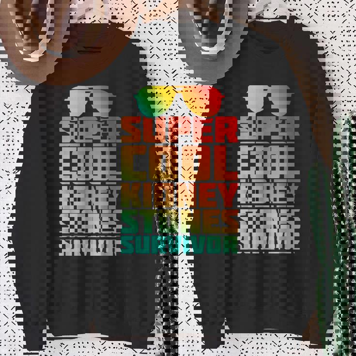 腎臓結石 尿路結石症 サバイバー 回復 よく ユーモア スウェットシャツ 年配の女性への贈り物