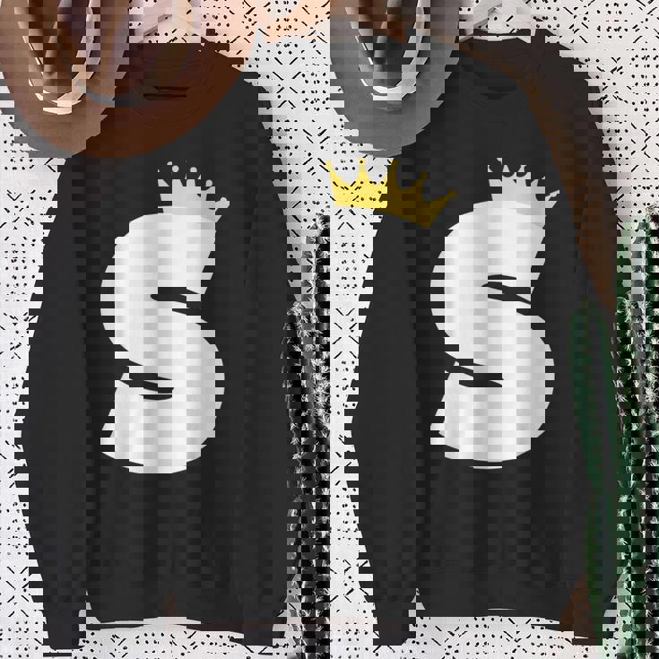 英文字 大文字 アルファベット モノグラム イニシャル キング クイーン クラウン スウェットシャツ 年配の女性への贈り物