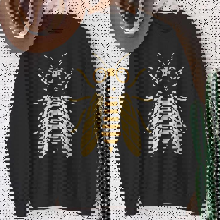 蝉のユーモア シンプルでかわいいミニマリストの昆虫 蝉 スウェットシャツ 年配の女性への贈り物