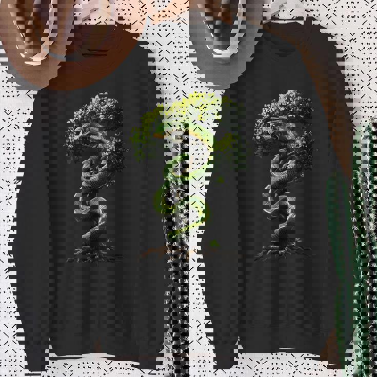 面白いグリーン ツリー パイソン愛好家ヘビ爬虫類 Green Tree Pythonnake Lover スウェットシャツ 年配の女性への贈り物