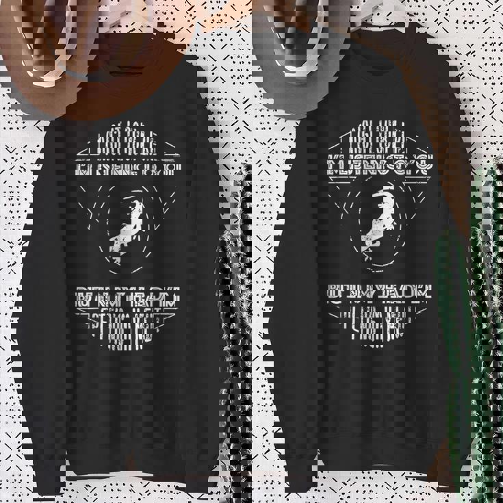 頭の中でイモリを撫でている スウェットシャツ 年配の女性への贈り物