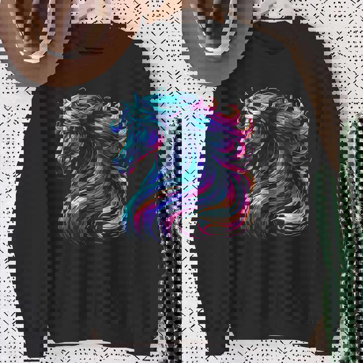 馬愛好家のための鮮やかな馬のファンタジー スウェットシャツ 年配の女性への贈り物