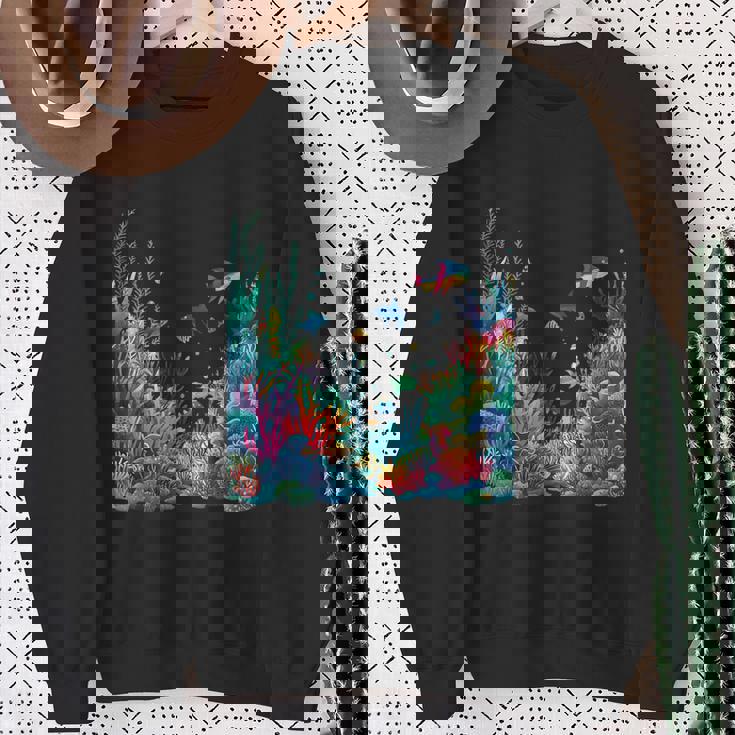 鮮やかなサンゴ礁海洋生物のシーン スウェットシャツ 年配の女性への贈り物