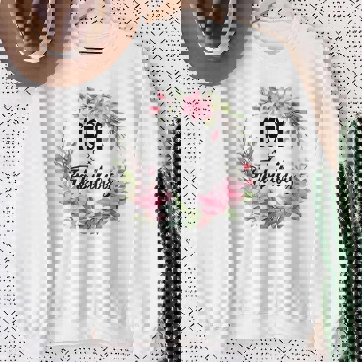 101歳&素晴らしいフローラルパーティーハッピー101歳の誕生日 スウェットシャツ 年配の女性への贈り物