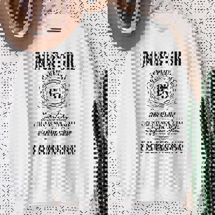 Im 1月ガール 1975年 1月生まれ 1975年 1月少女 スウェットシャツ 年配の女性への贈り物