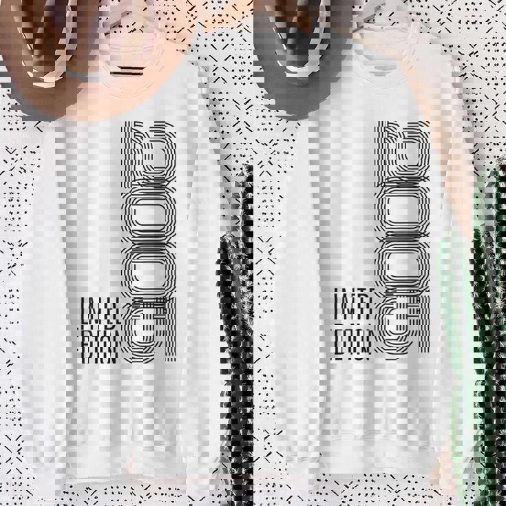 2005年生まれの20歳男性 誕生日20歳限定版 スウェットシャツ 年配の女性への贈り物