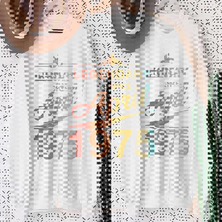 50Th Birthday 1975年4月生まれ 50歳 ヴィンテージ 長袖tシャツ スウェットシャツ 年配の女性への贈り物