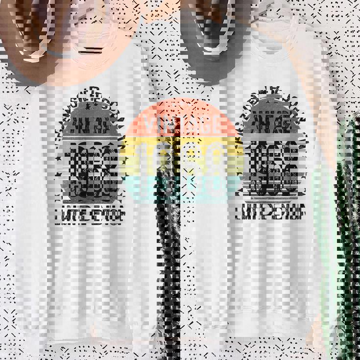 56歳ギフトtシャツ Best Of 1968 Legends Were Born In 1968 スウェットシャツ 年配の女性への贈り物