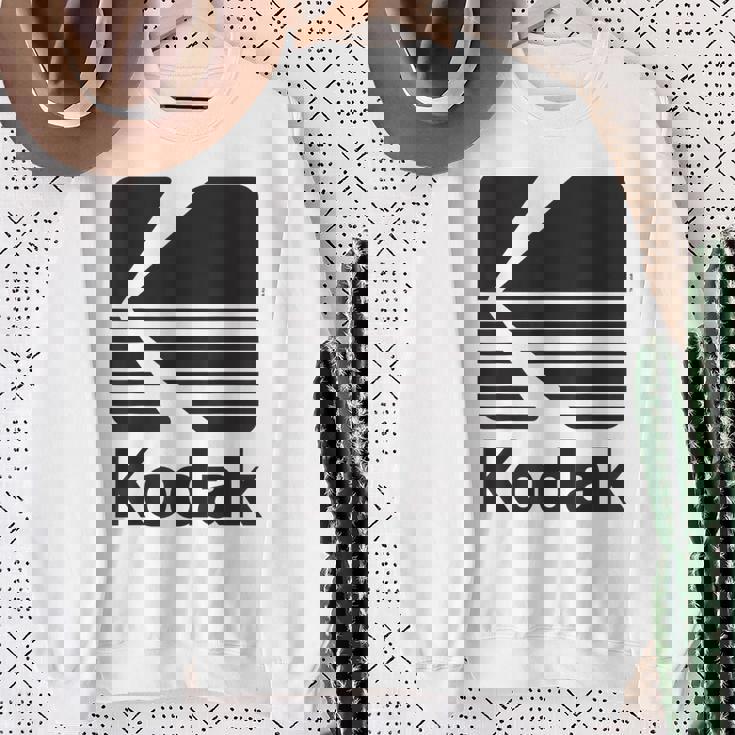 80年代ヴィンテージコダックロゴ ブラック スウェットシャツ 年配の女性への贈り物