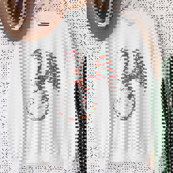 Book Lover Bookworm Reading Books Dragon 長袖tシャツ スウェットシャツ 年配の女性への贈り物