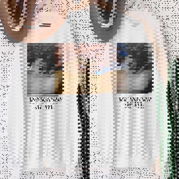 I Don't Know How But I Will – 堕天使 スウェットシャツ 年配の女性への贈り物