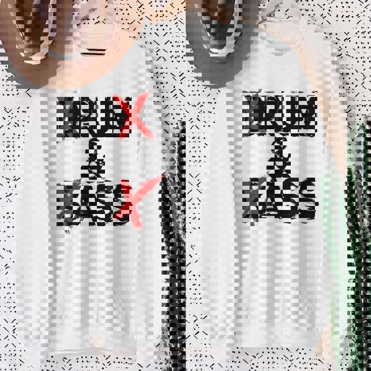 Drum And Bass Rum & Ass スウェットシャツ 年配の女性への贈り物