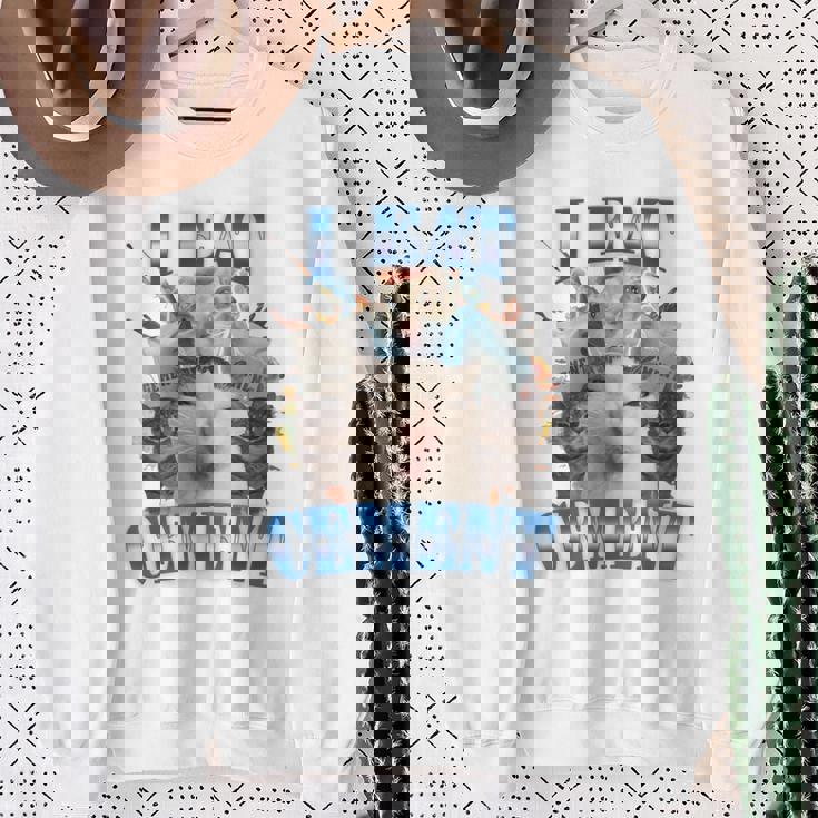 I Eat セメント 呪われた猫 面白い 奇妙な特定 ダンク ミーム 長袖tシャツ スウェットシャツ 年配の女性への贈り物