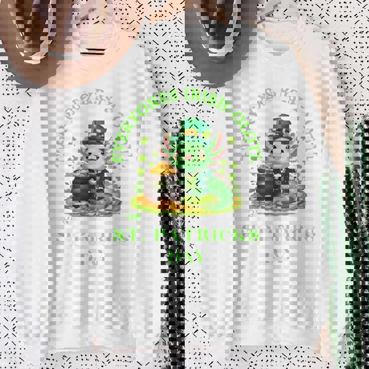 Everyones Irish Olotl Axolotl 聖パトリックデー グリーン アホロートル 長袖tシャツ スウェットシャツ 年配の女性への贈り物