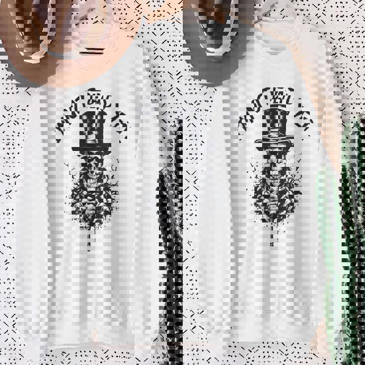 I'm Not Dead Yet Thekeleton Head スウェットシャツ 年配の女性への贈り物