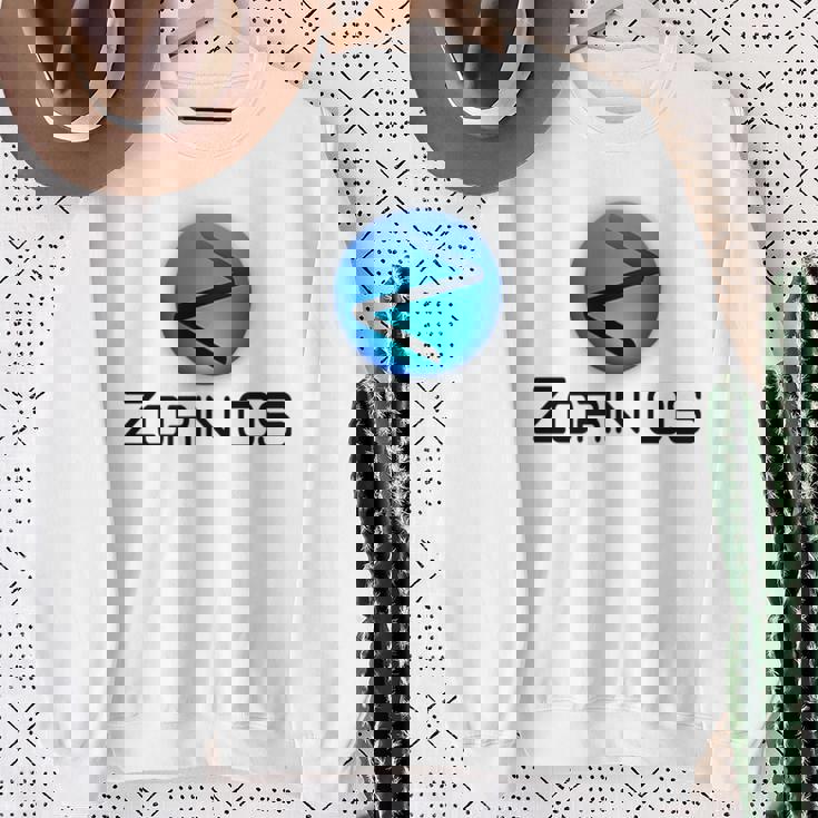 Linux Zorin Os タグラインとロゴ入り オープンソースos スウェットシャツ 年配の女性への贈り物