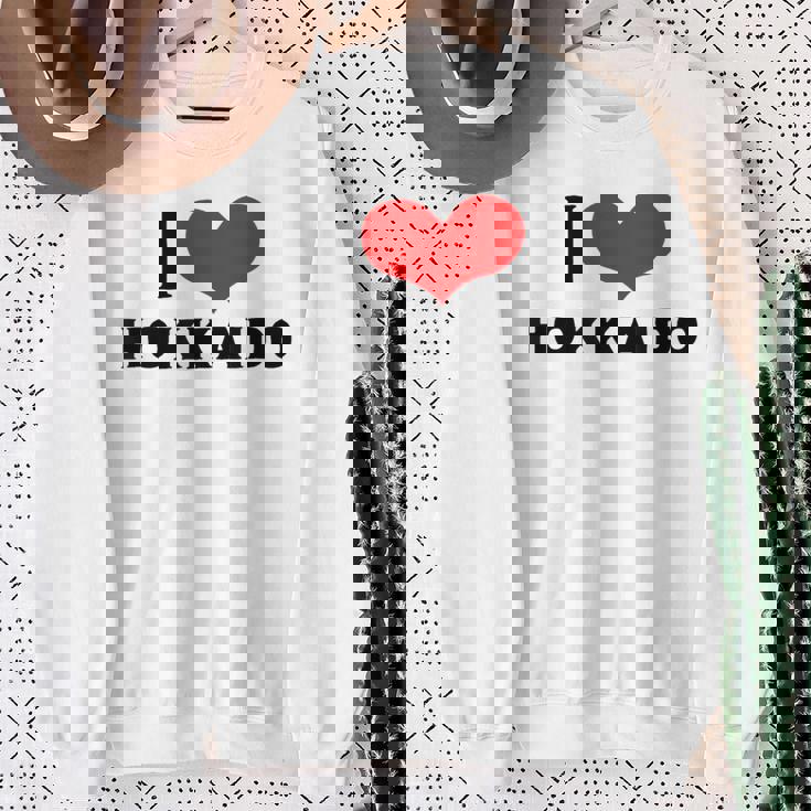 I Love Hokkaido 愛 ハート 北海道 日本 お土産 かわいい おしゃれ スウェットシャツ 年配の女性への贈り物