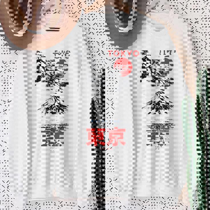 I Love Tokyo、Tokyo Japan 富士山、東京ファッショングラフィック スウェットシャツ 年配の女性への贈り物