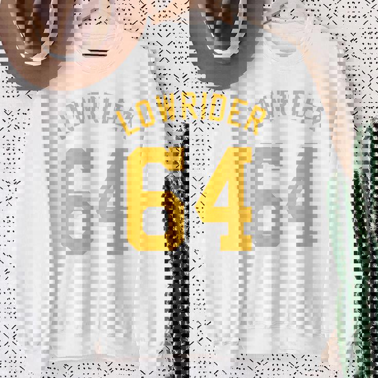 Lowrider 64 Jersey Number On The Back Classic Lowrider Car スウェットシャツ 年配の女性への贈り物