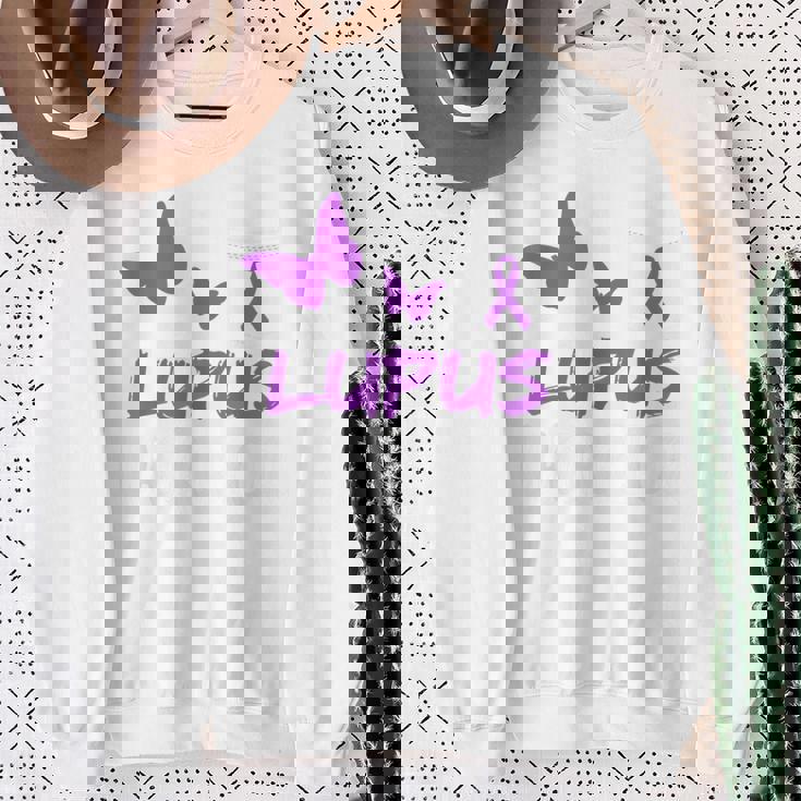 Lupus Warrior パープルバタフライ&リボン ポケット付き スウェットシャツ 年配の女性への贈り物